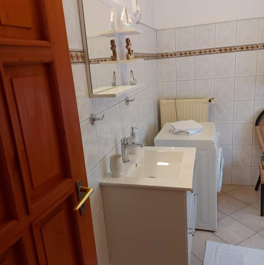 Rege apartman 2 Alsóörs Exterior foto